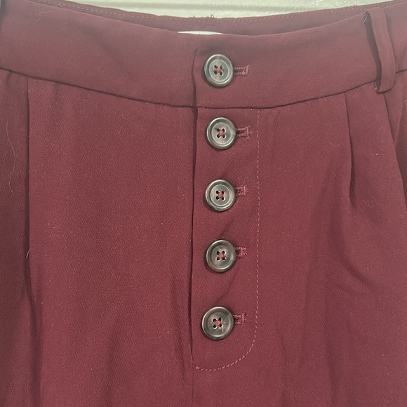 𝅺Anthropologie Sasha Button-Fly Tapered Trousers in Wine Red size 10 pants - Picture 3 of 10